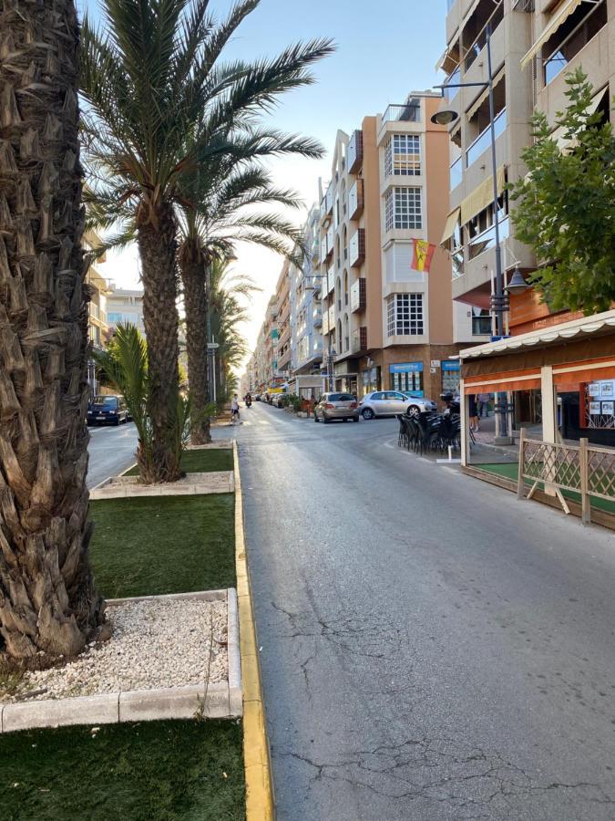 Homely Apartments Habaneras Torrevieja Exterior foto